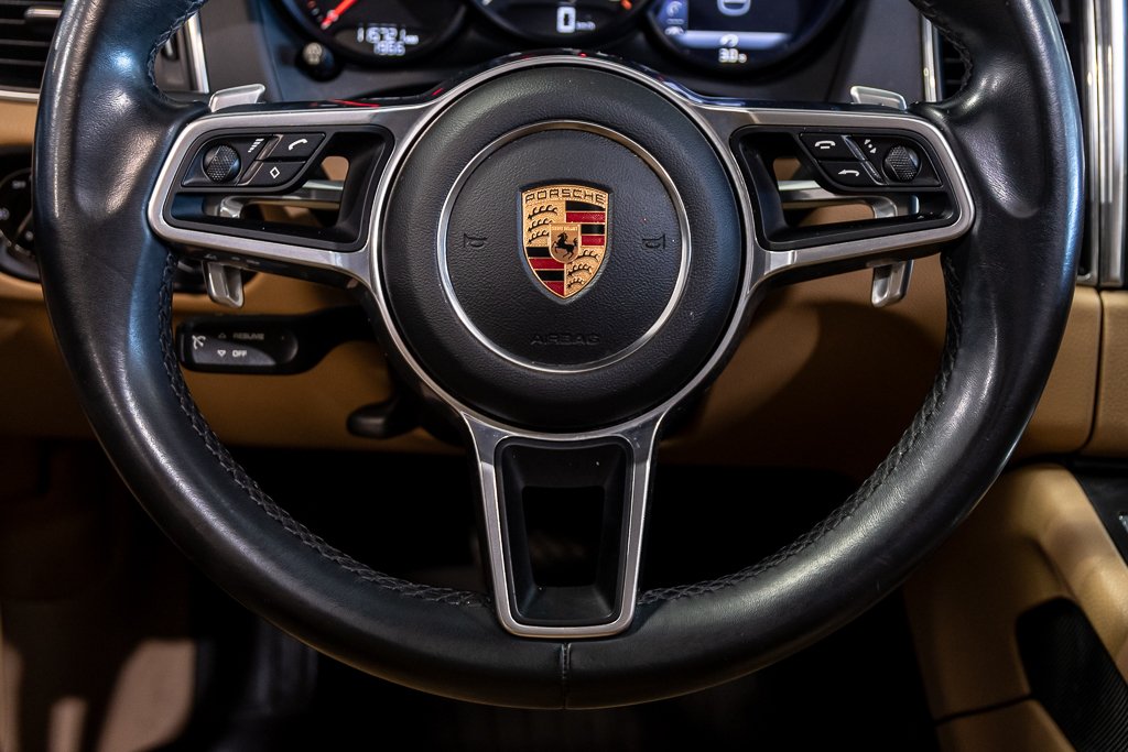 2018 Porsche Macan AWD PREMIUM PKG BOSE NAV TOIT PANO CAM in Montréal, Quebec - 22 - w1024h768px