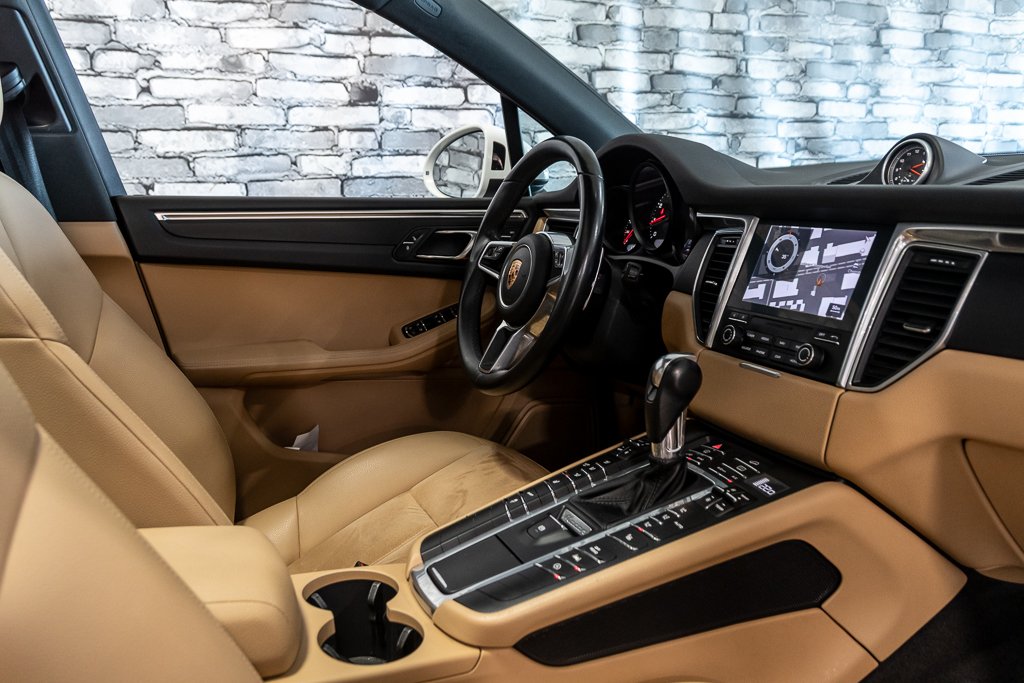 2018 Porsche Macan AWD PREMIUM PKG BOSE NAV TOIT PANO CAM in Montréal, Quebec - 20 - w1024h768px