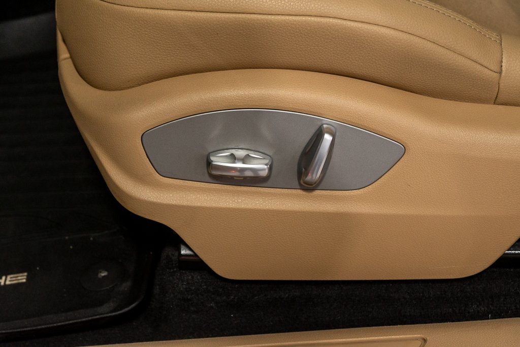 2018 Porsche Macan AWD PREMIUM PKG BOSE NAV TOIT PANO CAM in Montréal, Quebec - 17 - w1024h768px