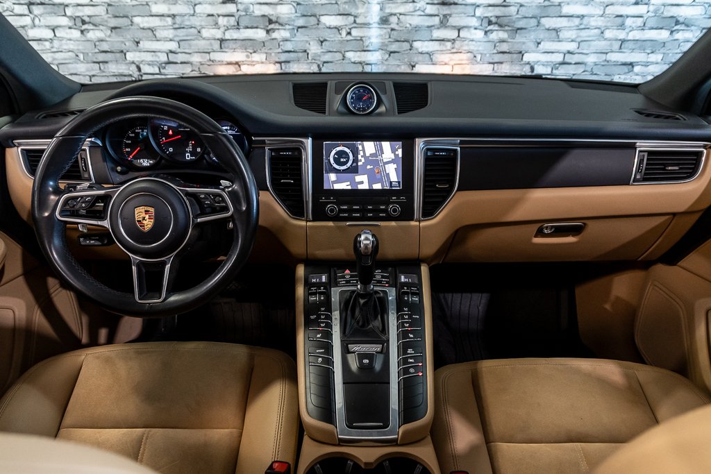 2018 Porsche Macan AWD PREMIUM PKG BOSE NAV TOIT PANO CAM in Montréal, Quebec - 4 - w1024h768px