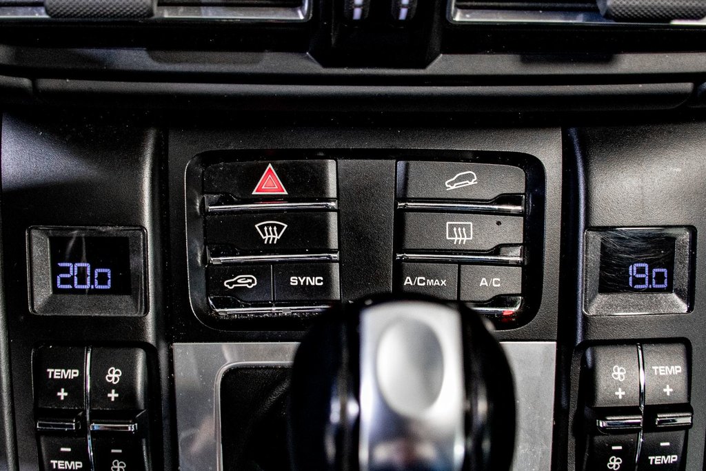 Porsche Macan GTS AWD TWIN TURBO PREMIUM PACK 375HP CAM360 NAV 2021 à Montréal, Québec - 28 - w1024h768px