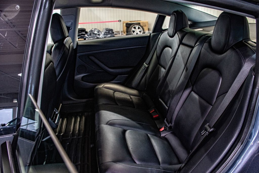 Tesla MODEL 3 STANDARD RANG PLUS CUIR TOIT PANO CAMERA 2021 à Montréal, Québec - 20 - w1024h768px