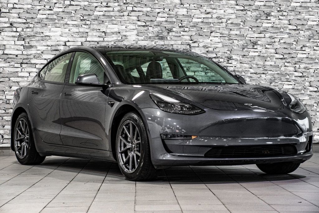 Tesla MODEL 3 STANDARD RANG PLUS CUIR TOIT PANO CAMERA 2021 à Montréal, Québec - 9 - w1024h768px