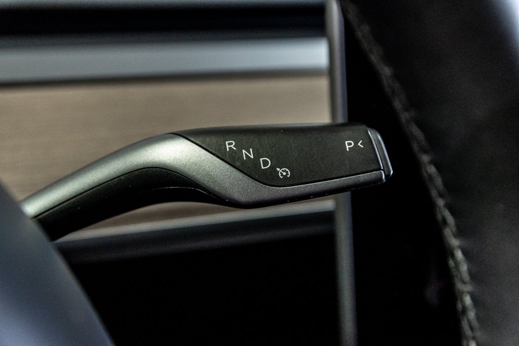 2022 Tesla Model Y LONG RANGE DUAL MOTOR GPS CAMERA in Montréal, Quebec - 18 - w1024h768px