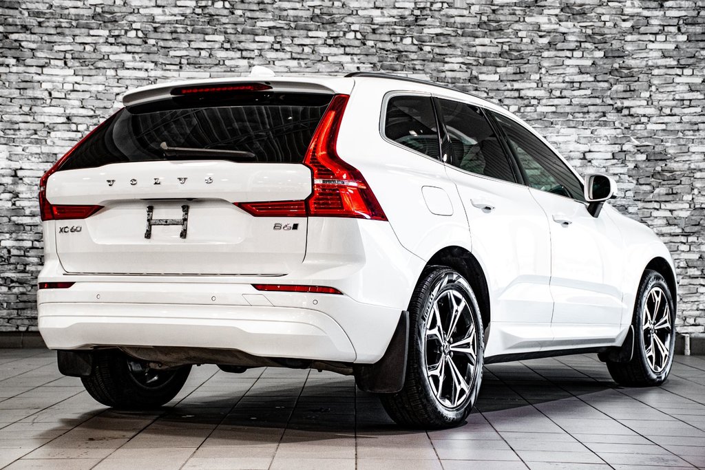 Volvo XC60 B6 MOMENTUM AWD CUIR TOIT PANO NAV CAMERA 2022 à Montréal, Québec - 8 - w1024h768px