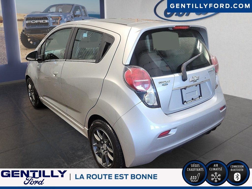 2016  Spark EV LT in Bécancour (Gentilly Sector), Quebec - 4 - w1024h768px