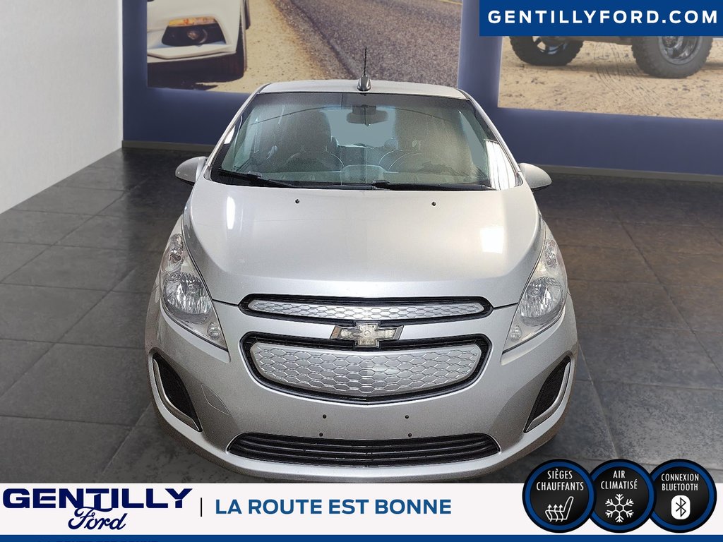 2016  Spark EV LT in Bécancour (Gentilly Sector), Quebec - 2 - w1024h768px