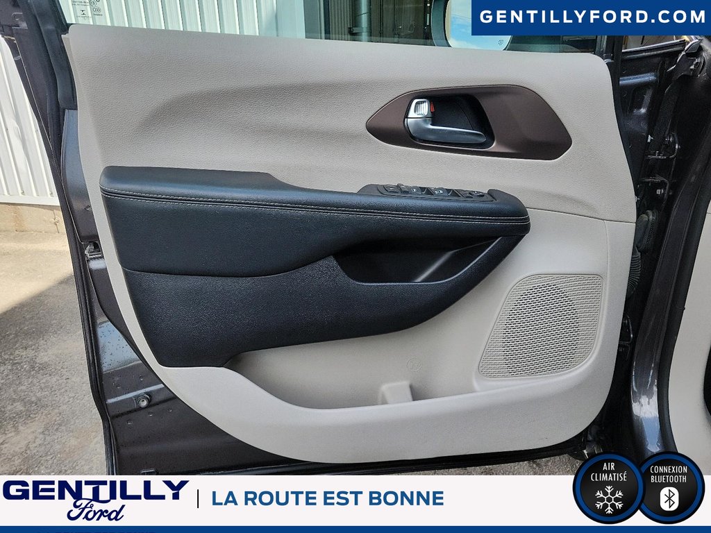 Chrysler Grand Caravan SXT 2022 à Bécancour (Secteur Gentilly), Québec - 10 - w1024h768px