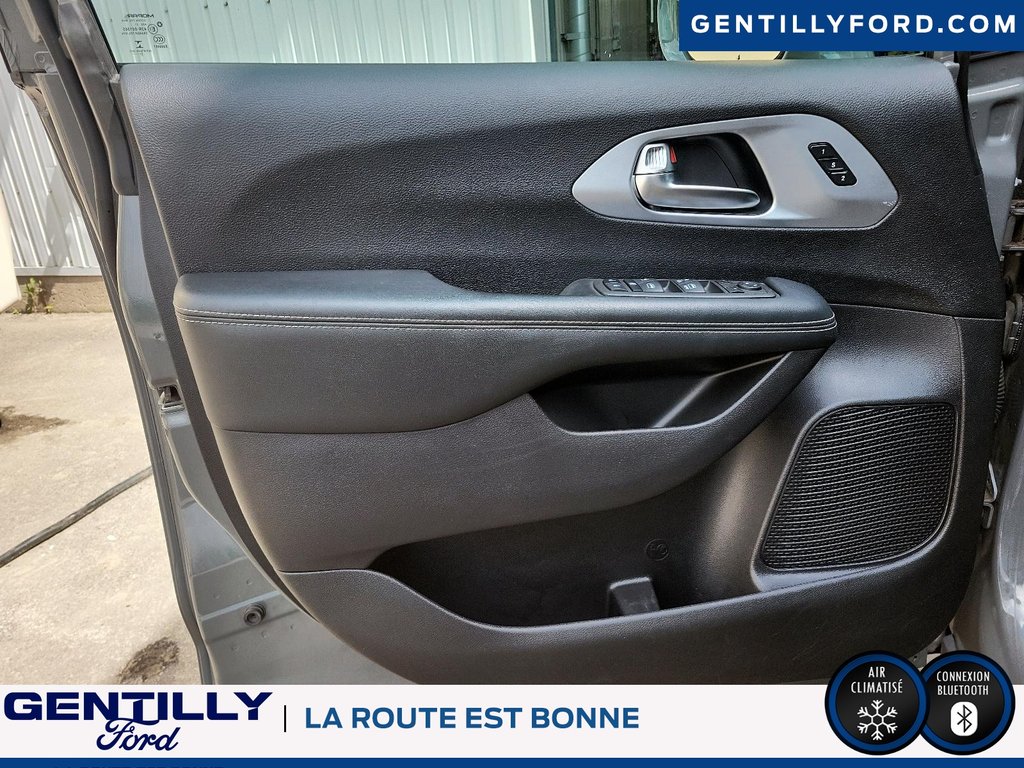Chrysler Pacifica Touring L 2022 à Bécancour (Secteur Gentilly), Québec - 10 - w1024h768px