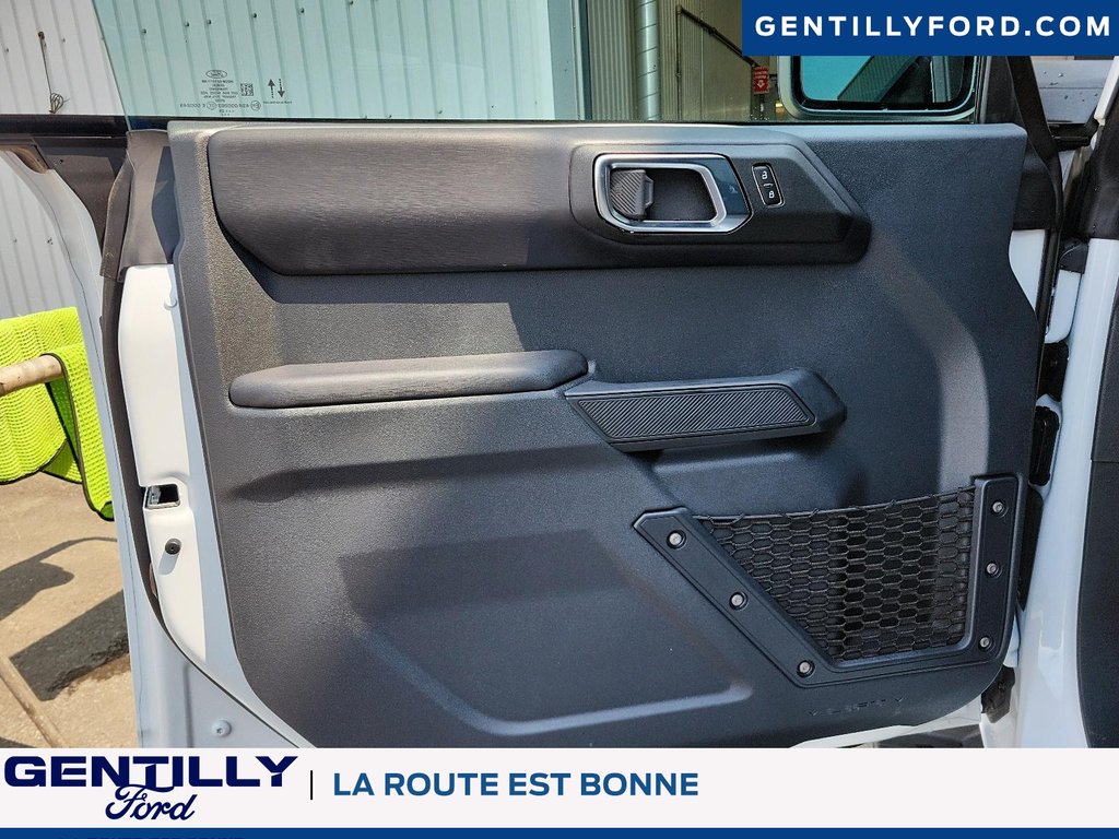 2025 Ford Bronco Outer Banks in Bécancour (Gentilly Sector), Quebec - 10 - w1024h768px