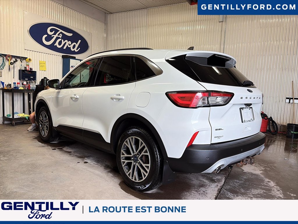 2020 Ford Escape SEL in Bécancour (Gentilly Sector), Quebec - 4 - w1024h768px