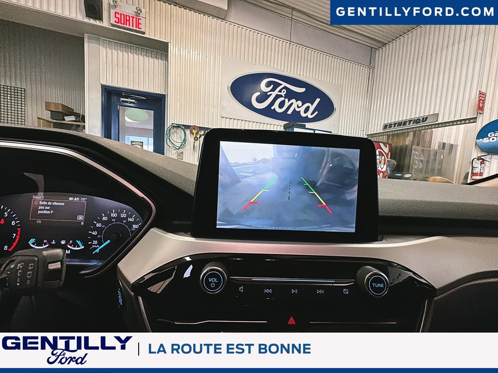 2020 Ford Escape SEL in Bécancour (Gentilly Sector), Quebec - 16 - w1024h768px