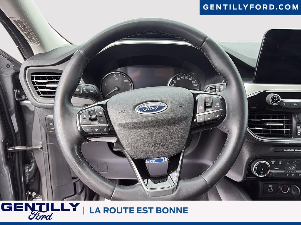 2022 Ford Escape SE Hybrid in Bécancour (Gentilly Sector), Quebec - 12 - w1024h768px