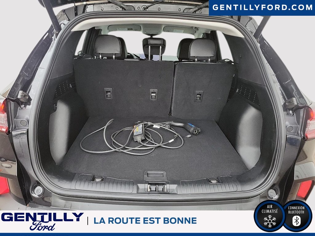 2023 Ford Escape PHEV in Bécancour (Gentilly Sector), Quebec - 6 - w1024h768px