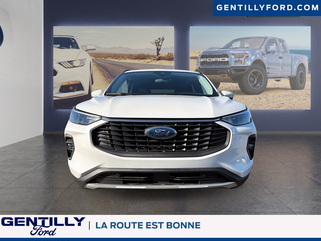 2023 Ford Escape PHEV in Bécancour (Gentilly Sector), Quebec - 2 - w1024h768px