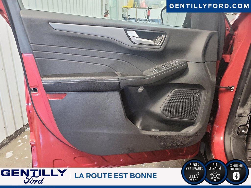 Ford Escape PHEV 2025 à Bécancour (Secteur Gentilly), Québec - 11 - w1024h768px