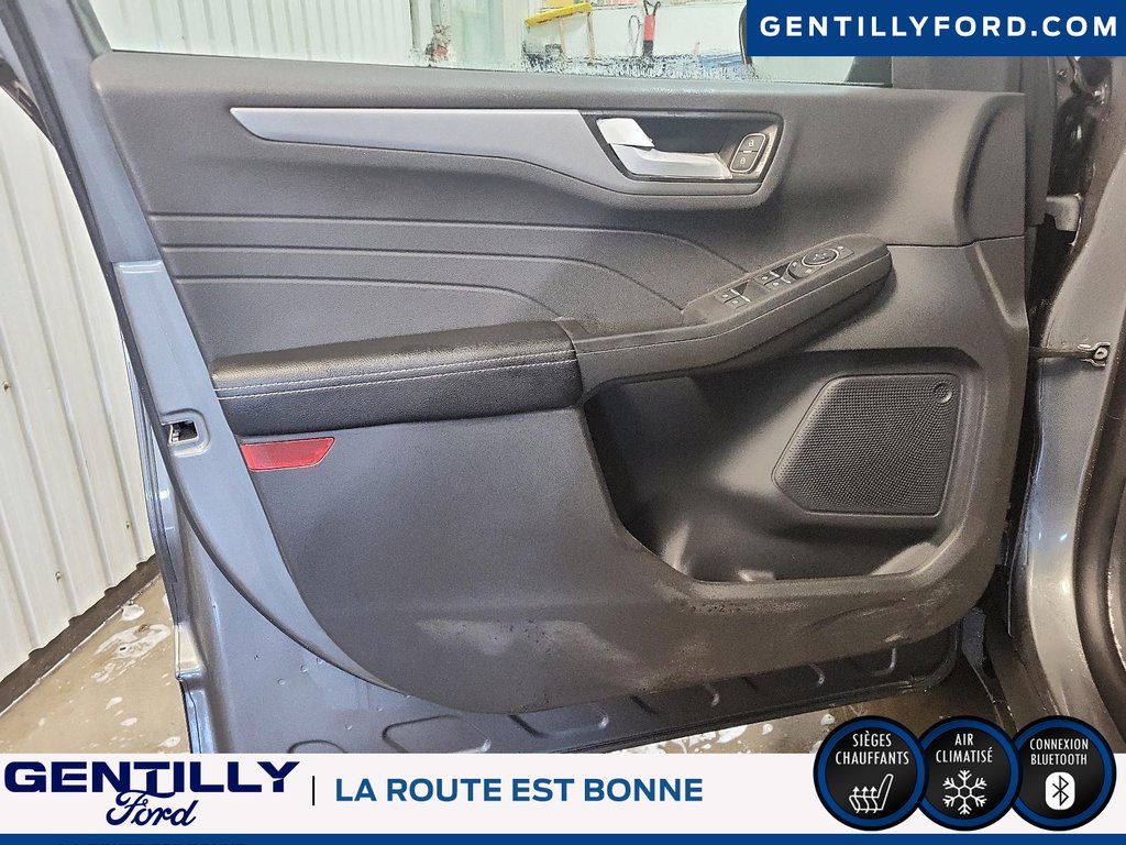 2025 Ford Escape PHEV in Bécancour (Gentilly Sector), Quebec - 11 - w1024h768px