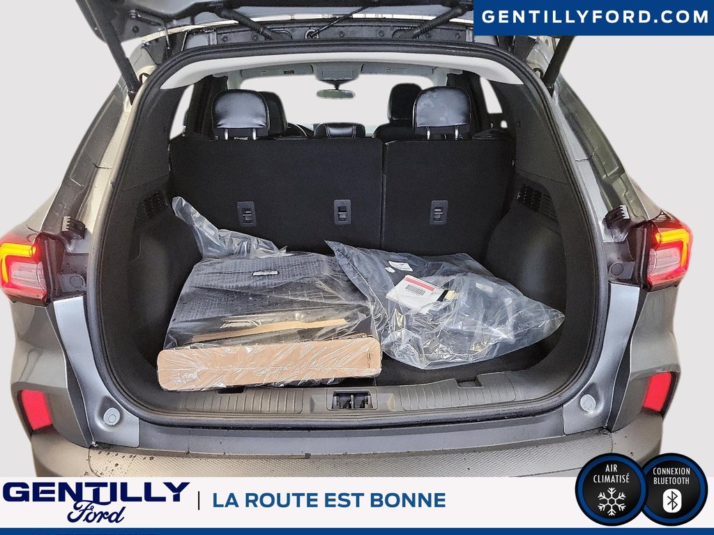 2025 Ford Escape PHEV in Bécancour (Gentilly Sector), Quebec - 7 - w1024h768px