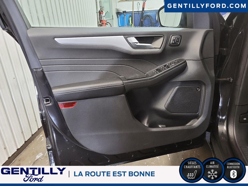 Ford Escape PHEV 2025 à Bécancour (Secteur Gentilly), Québec - 11 - w1024h768px