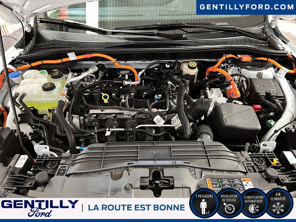 2025 Ford Escape PHEV in Bécancour (Gentilly Sector), Quebec - 8 - w1024h768px