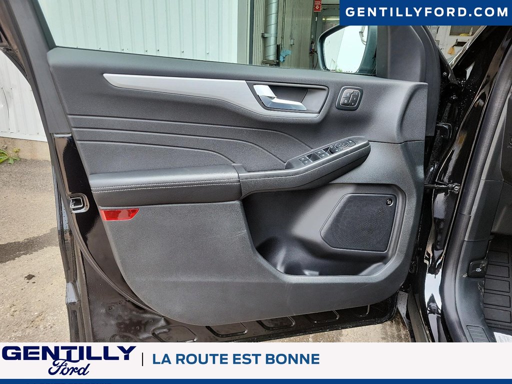 Ford Escape PHEV 2025 à Bécancour (Secteur Gentilly), Québec - 10 - w1024h768px