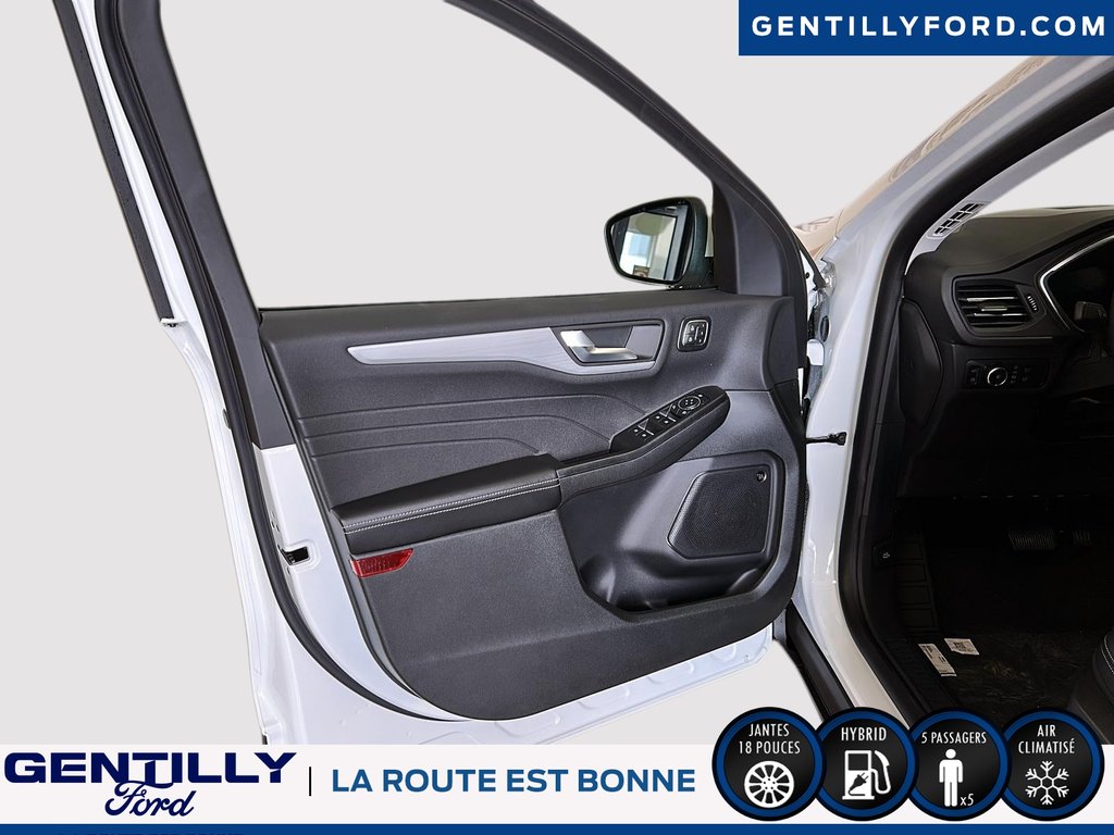2025 Ford Escape PHEV in Bécancour (Gentilly Sector), Quebec - 10 - w1024h768px