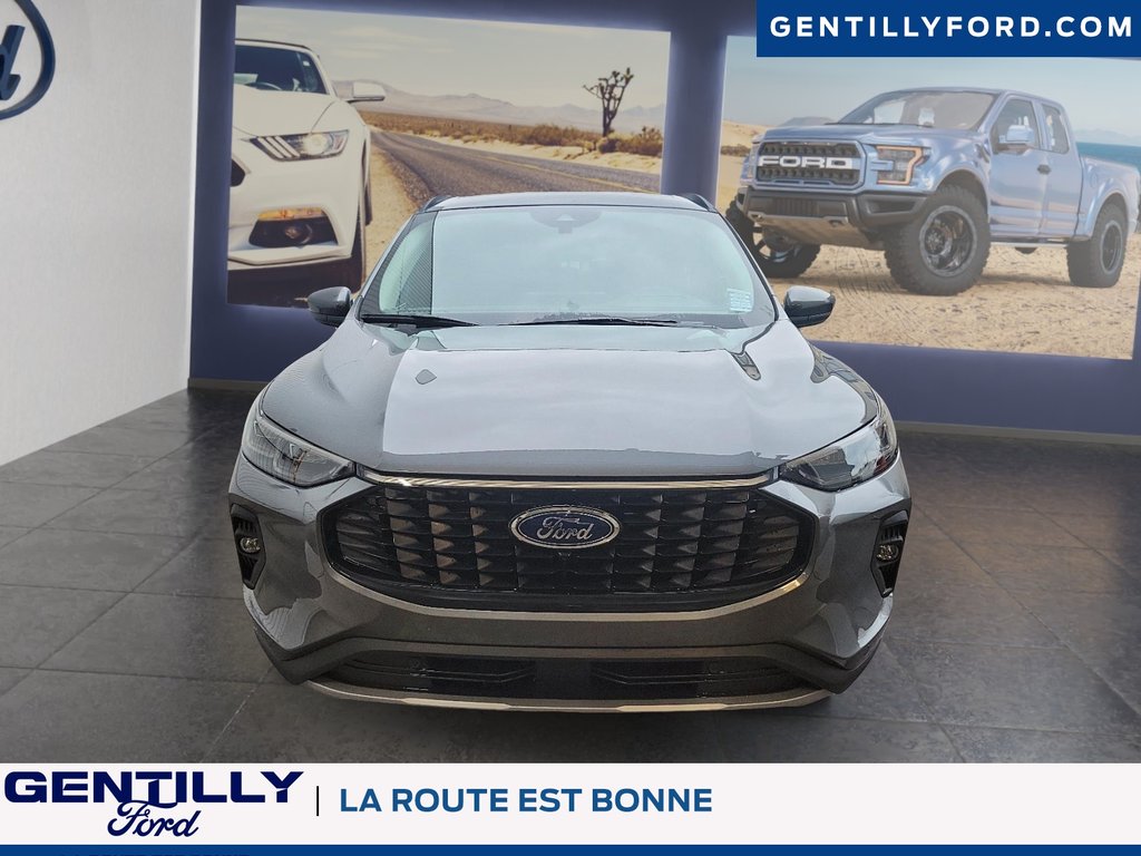 Ford Escape PHEV 2025 à Bécancour (Secteur Gentilly), Québec - 2 - w1024h768px
