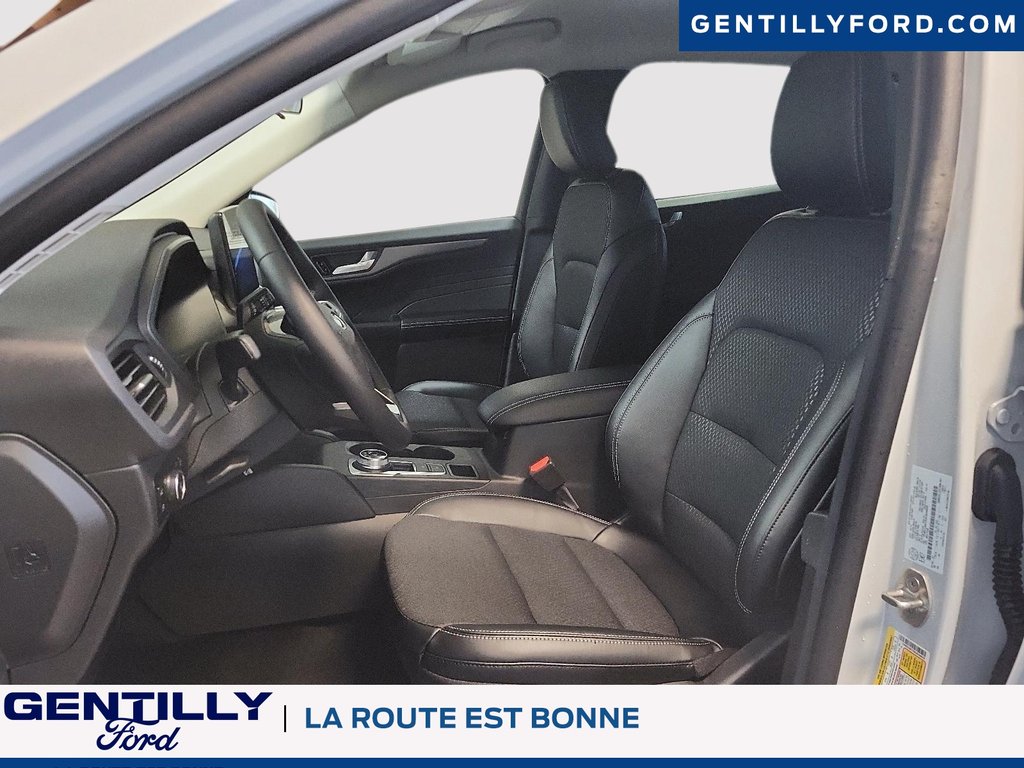Ford Escape PHEV 2025 à Bécancour (Secteur Gentilly), Québec - 9 - w1024h768px