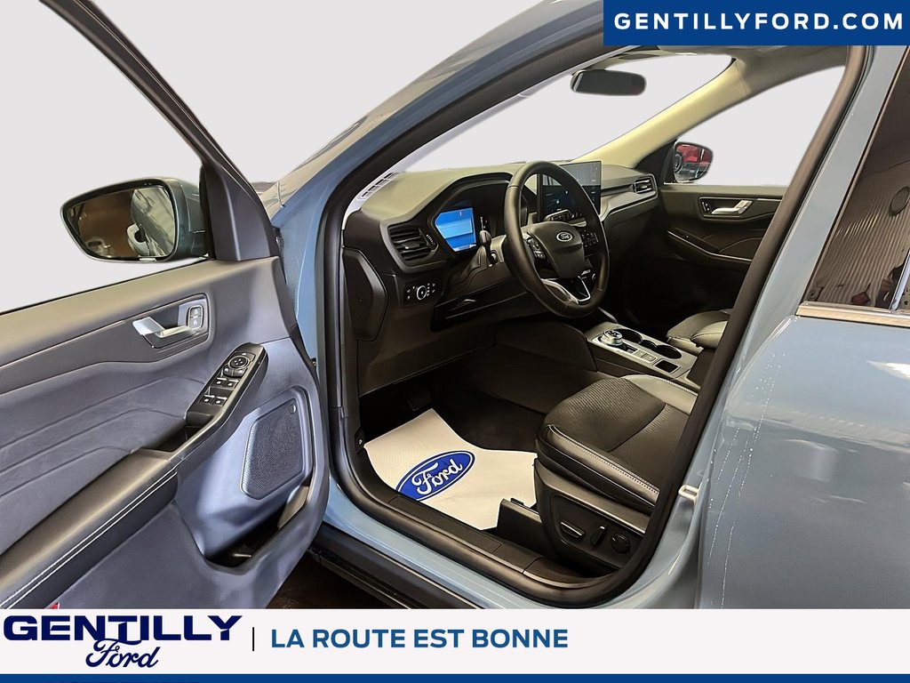 Ford Escape PHEV 2026 à Bécancour (Secteur Gentilly), Québec - 11 - w1024h768px