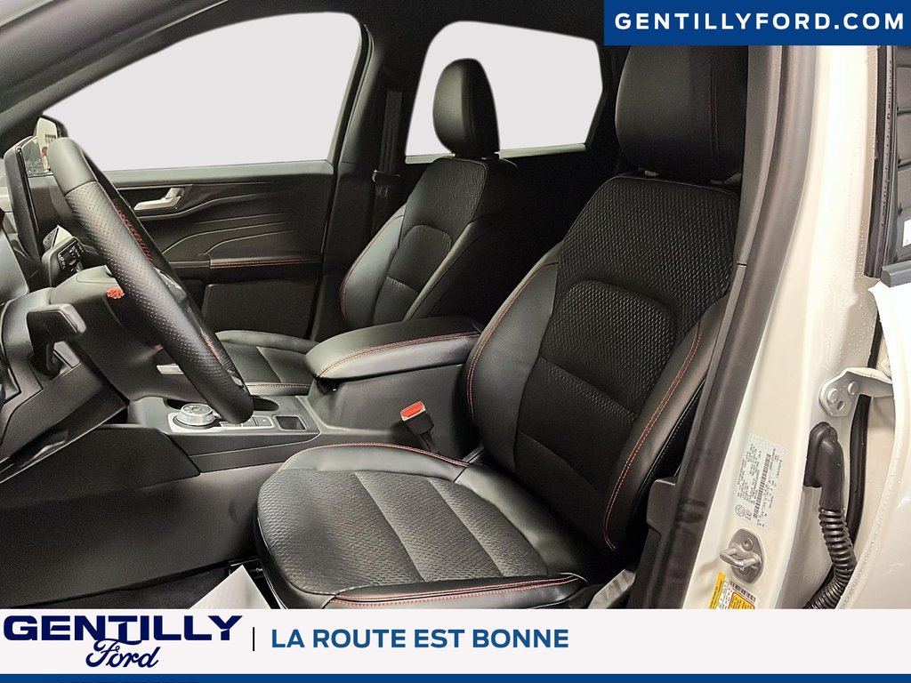 Ford Escape ST-Line Select 2026 à Bécancour (Secteur Gentilly), Québec - 10 - w1024h768px