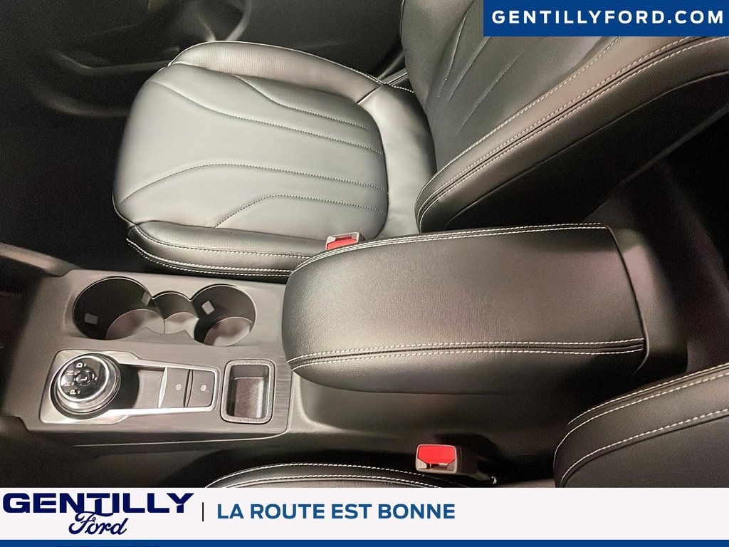 Ford Escape PHEV 2026 à Bécancour (Secteur Gentilly), Québec - 10 - w1024h768px