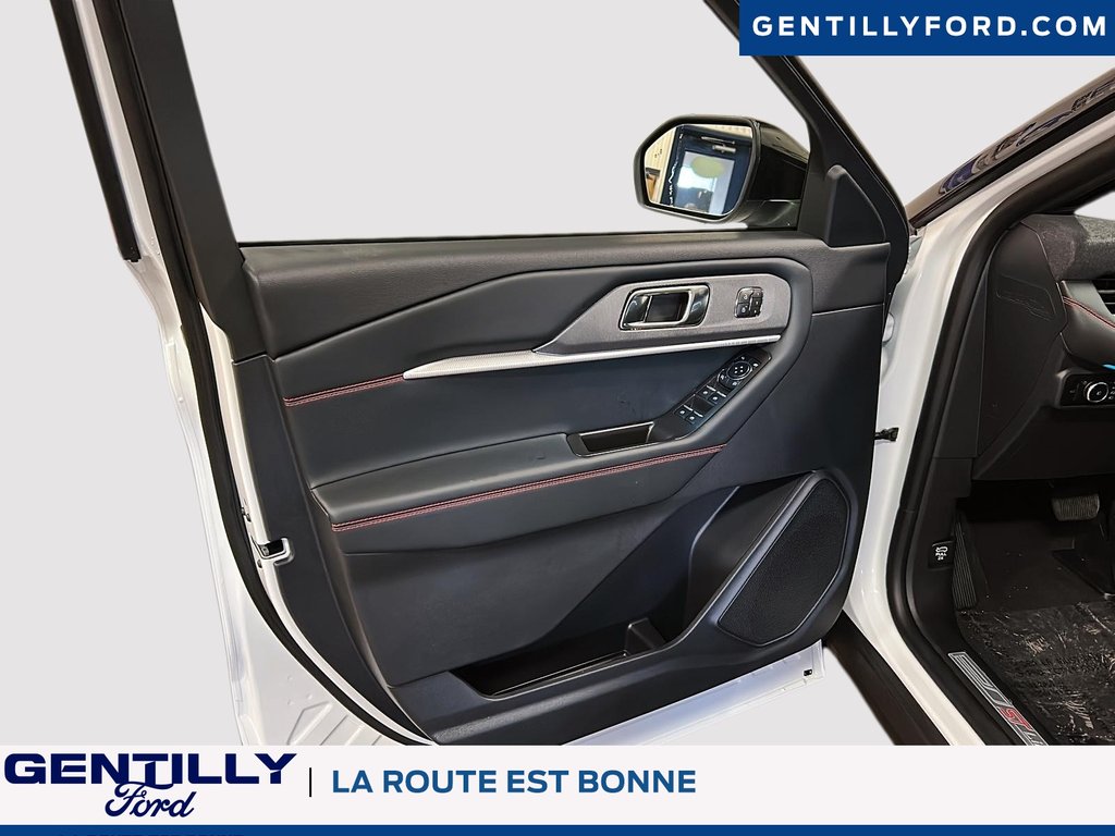 2025 Ford Explorer ST-Line in Bécancour (Gentilly Sector), Quebec - 11 - w1024h768px