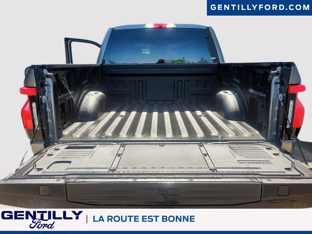 2024 Ford F-150 Lightning XLT in Bécancour (Gentilly Sector), Quebec - 16 - w1024h768px