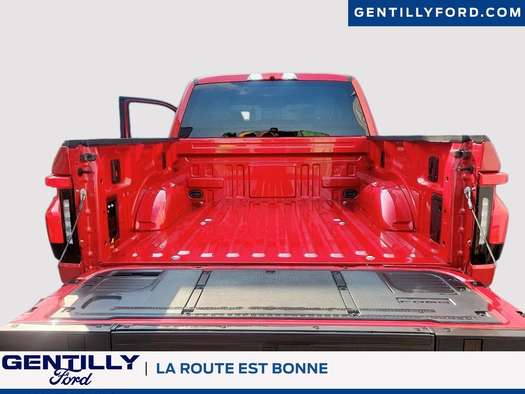 2024 Ford F-150 Lightning XLT in Bécancour (Gentilly Sector), Quebec - 15 - w1024h768px