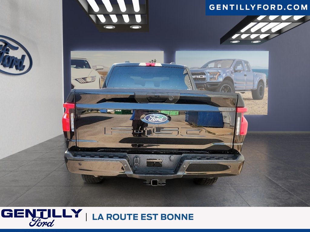 2025 Ford F-150 Lightning Flash in Bécancour (Gentilly Sector), Quebec - 3 - w1024h768px
