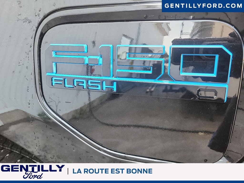 2025 Ford F-150 Lightning Flash in Bécancour (Gentilly Sector), Quebec - 7 - w1024h768px