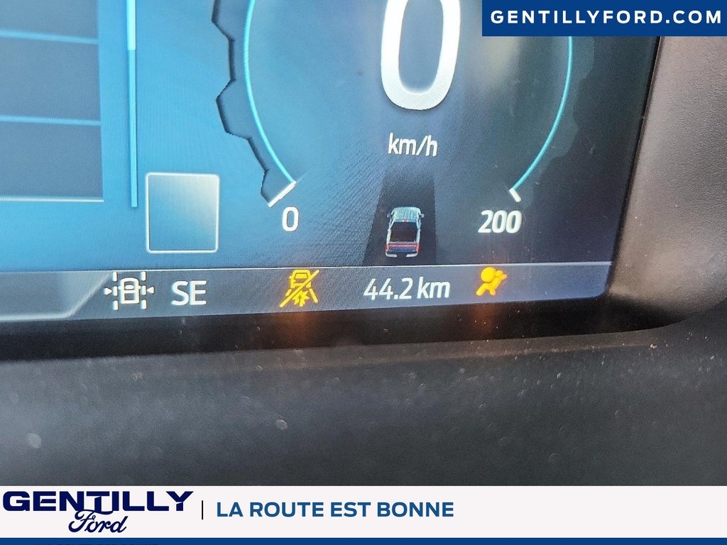 2025 Ford F-150 Lightning Flash in Bécancour (Gentilly Sector), Quebec - 13 - w1024h768px