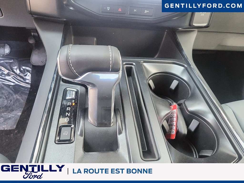 2025 Ford F-150 Lightning Flash in Bécancour (Gentilly Sector), Quebec - 15 - w1024h768px