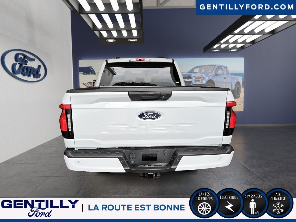 2025 Ford F-150 Lightning XLT in Bécancour (Gentilly Sector), Quebec - 3 - w1024h768px