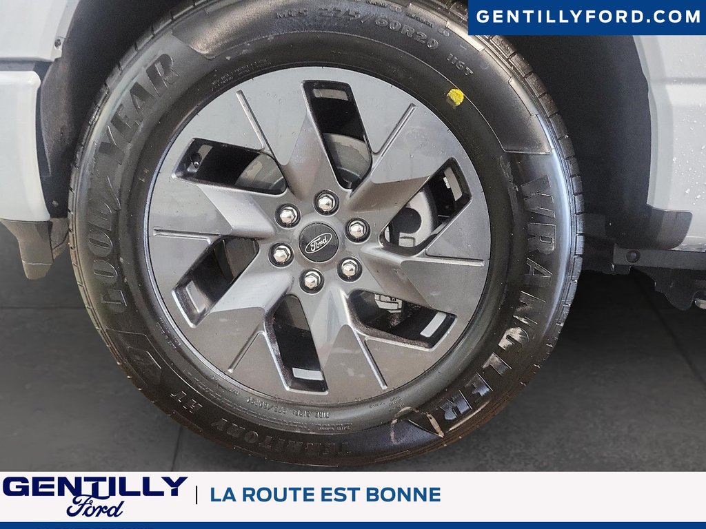 Ford F-150 Lightning Flash 2025 à Bécancour (Secteur Gentilly), Québec - 7 - w1024h768px