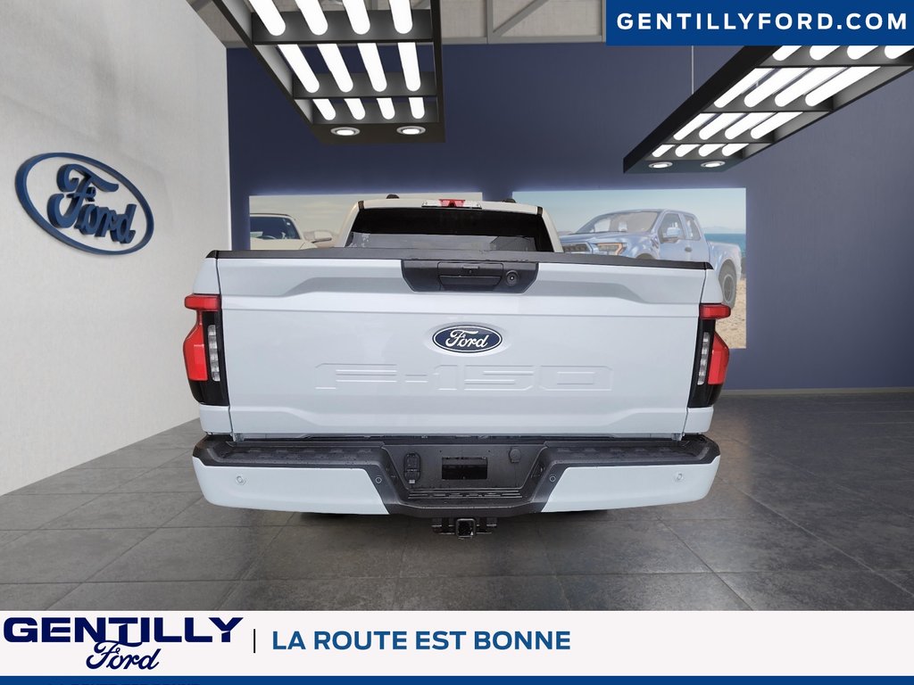 Ford F-150 Lightning Flash 2025 à Bécancour (Secteur Gentilly), Québec - 3 - w1024h768px