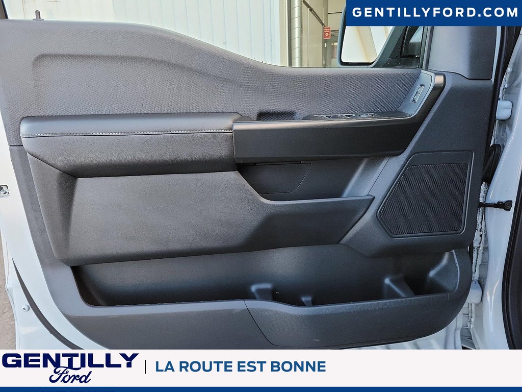 2025 Ford F-150 STX in Bécancour (Gentilly Sector), Quebec - 10 - w1024h768px