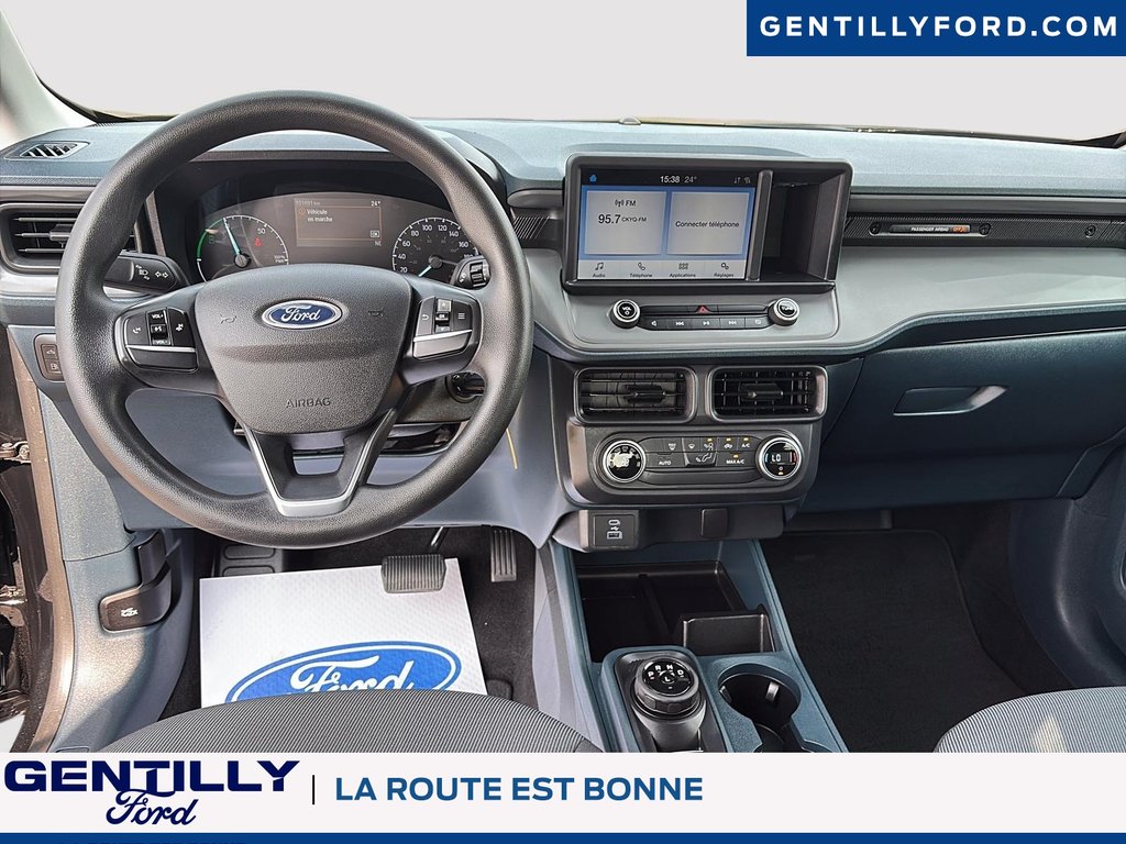 2022 Ford Maverick in Bécancour (Gentilly Sector), Quebec - 10 - w1024h768px
