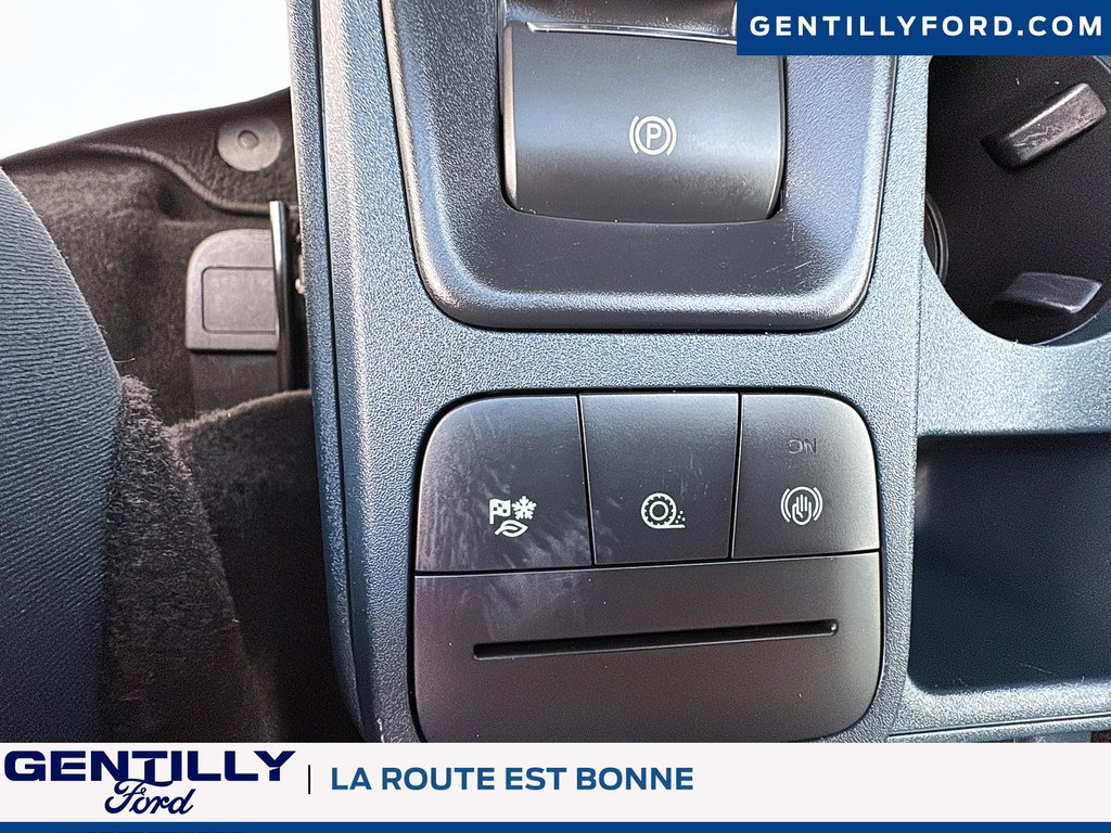 2024 Ford Maverick XLT in Bécancour (Gentilly Sector), Quebec - 16 - w1024h768px