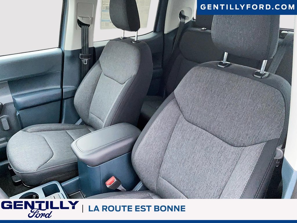 2025 Ford Maverick XLT in Bécancour (Gentilly Sector), Quebec - 9 - w1024h768px