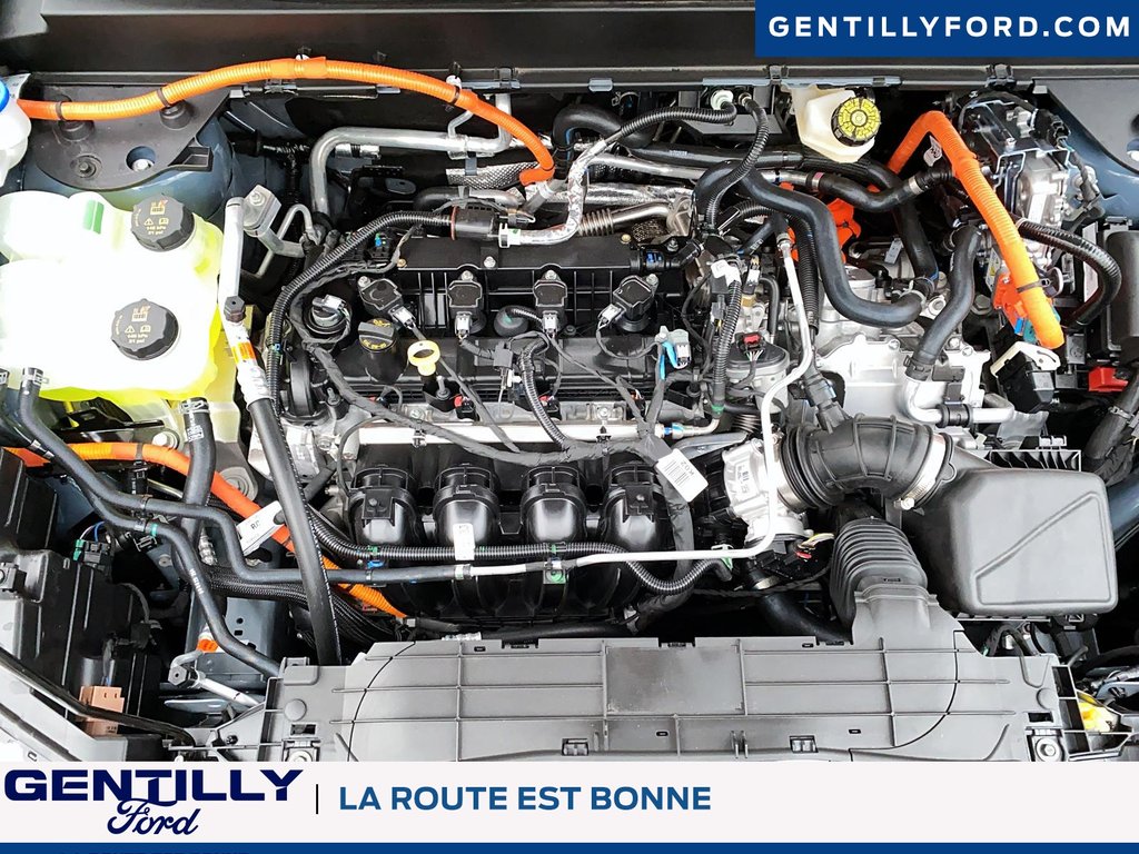 2025 Ford Maverick XLT in Bécancour (Gentilly Sector), Quebec - 8 - w1024h768px