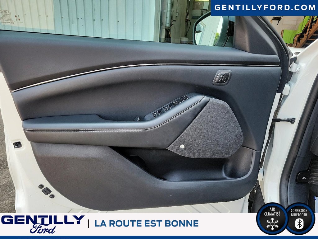 Ford Mustang Mach-E Premium,AWD,Batterie longue durée,Toit Pano,GPS 2022 à Bécancour (Secteur Gentilly), Québec - 10 - w1024h768px