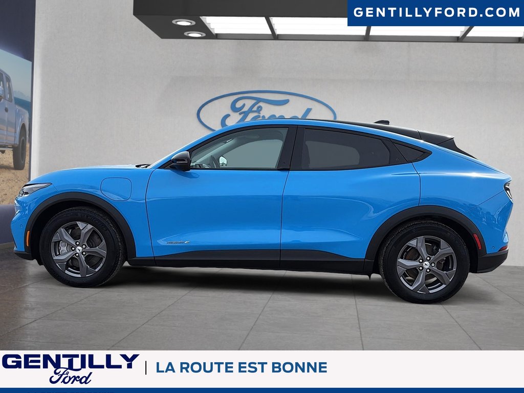 2023 Ford Mustang Mach-E Select in Bécancour (Gentilly Sector), Quebec - 5 - w1024h768px