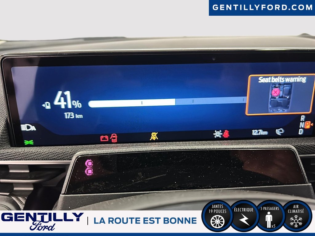 2025 Ford Mustang Mach-E Select in Bécancour (Gentilly Sector), Quebec - 12 - w1024h768px