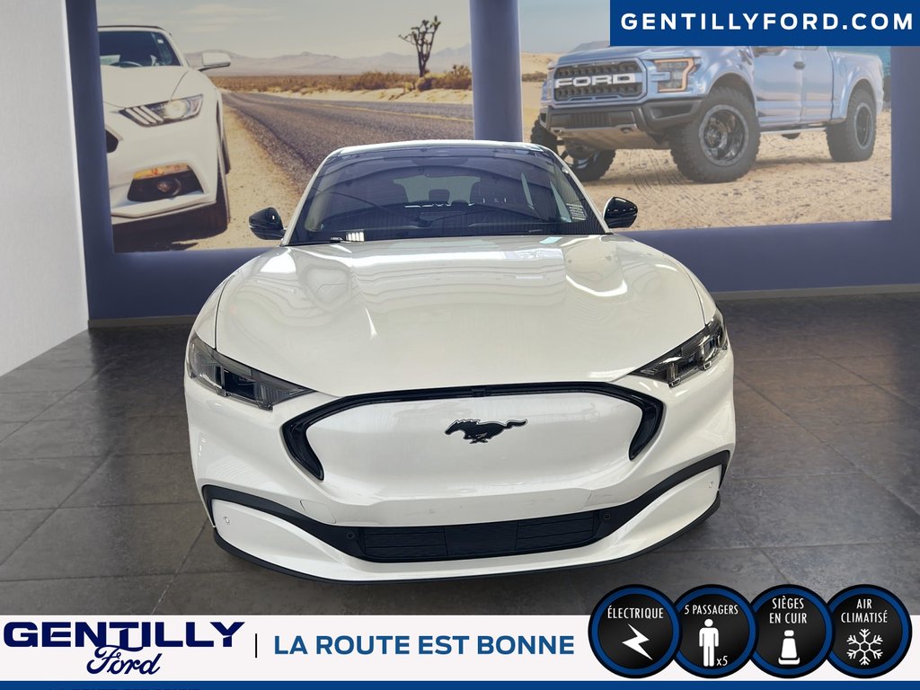 2025 Ford Mustang Mach-E Premium in Bécancour (Gentilly Sector), Quebec - 2 - w1024h768px